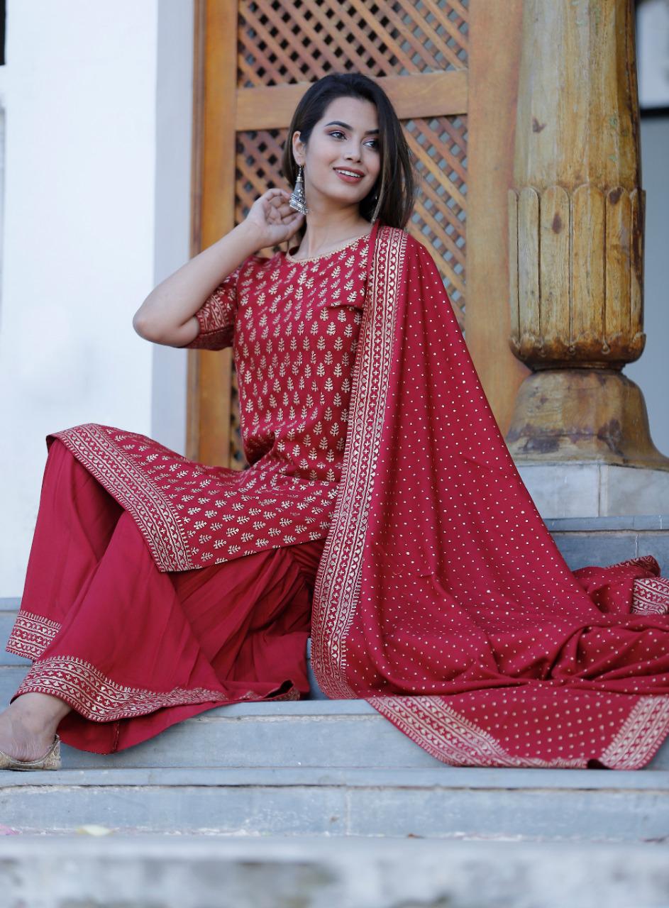 Women Maroon & Printed Kurta with Palazzos & Dupatta